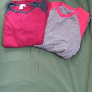 2 Long Sleeve Shirts Unisex Large Casual Academia Running Errands Beach Y2K 90s